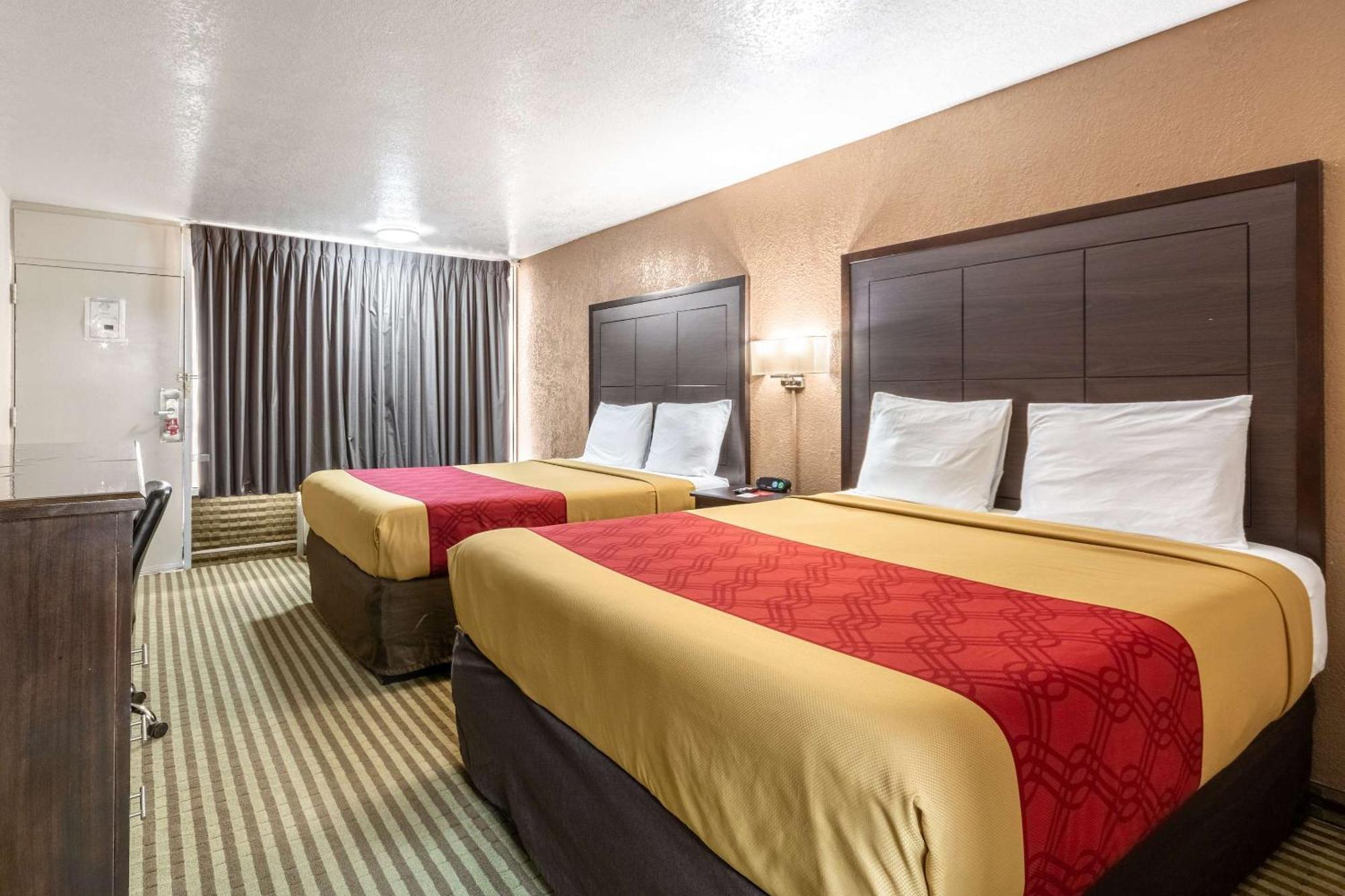 Econo Lodge Winfield Extérieur photo