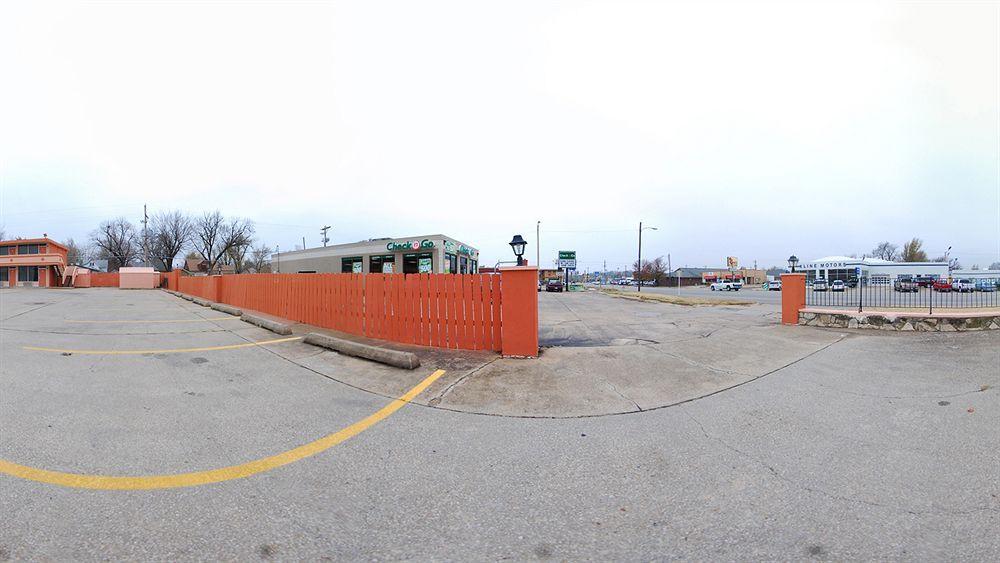 Econo Lodge Winfield Extérieur photo
