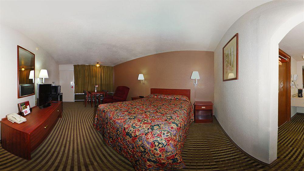 Econo Lodge Winfield Extérieur photo